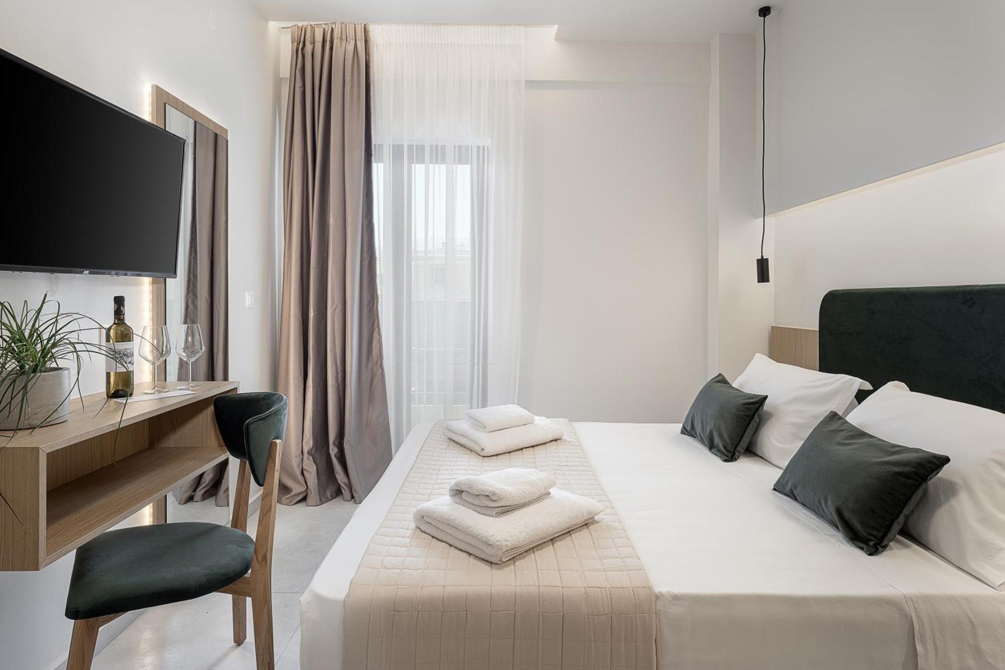 Miss Marrone City Hotel Chania  Exterior photo